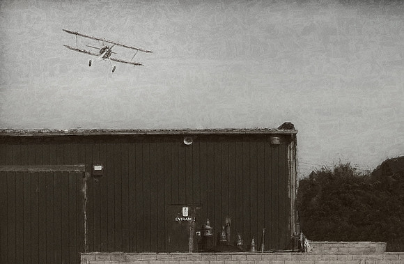 STEARMAN ON APPROACH