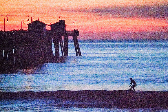 NIGHT SURFER